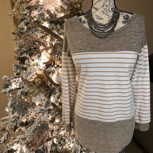 NWOT- Womens' MED Long Sleeve Casual Shirt